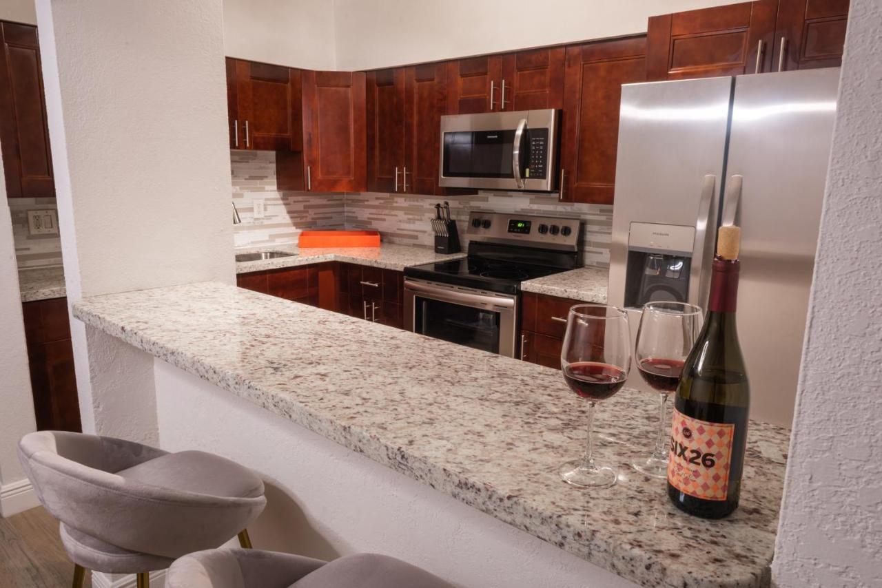 New Star Suite Two North Miami Beach Esterno foto